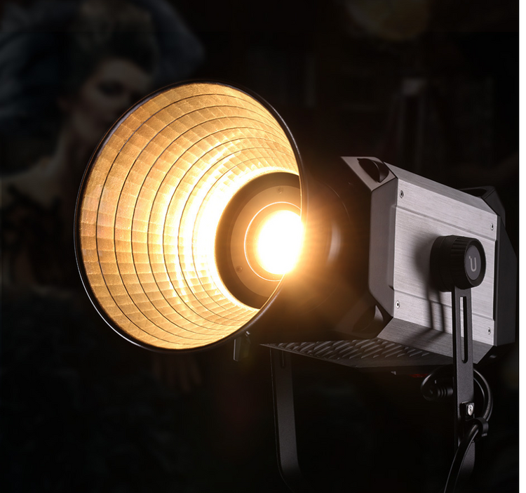 Review | Ulanzi LC 150B Bi-Color Video Light