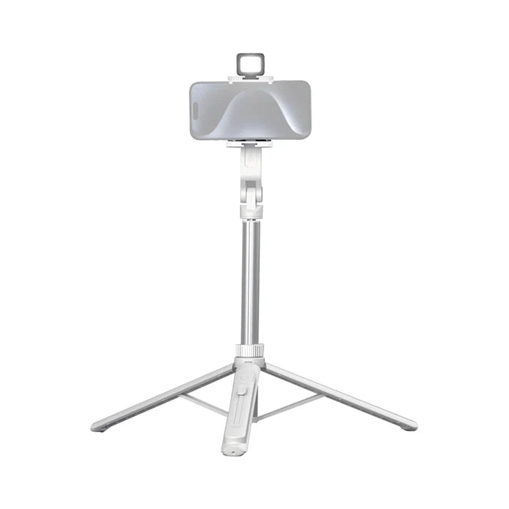 Silver smartphone tripod with phone and Ulanzi DG01 Cube Light, ideal for content creation.
