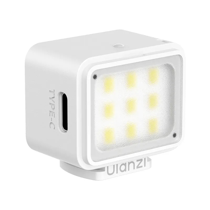 Ulanzi DG01 Cube Light, white LED light with TYPE-C charging port, for content creation.