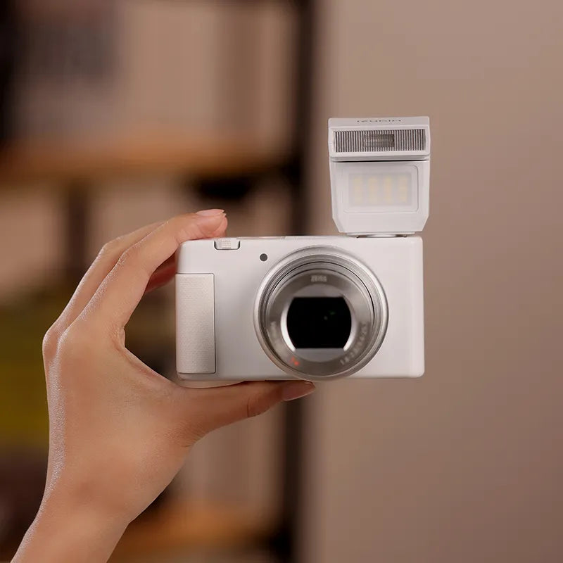 Ulanzi SL03 Spark Lite Camera Flash in white, compact content creation camera and flash.