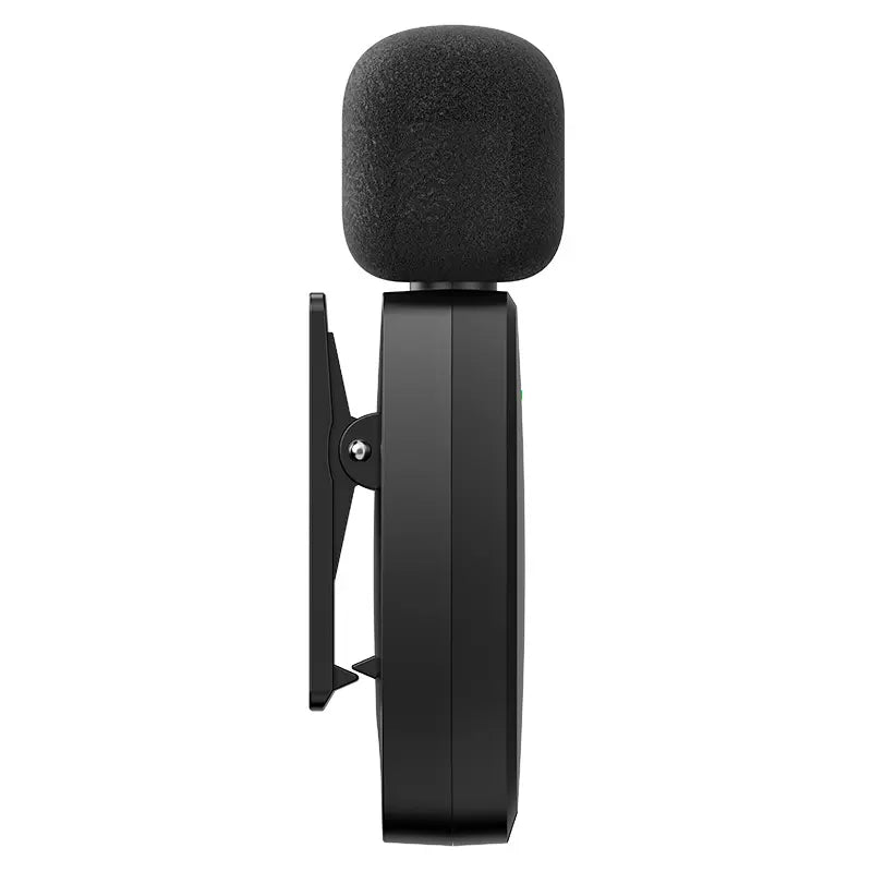 Ulanzi V6 Wireless Lavalier Microphone, black, with clip.