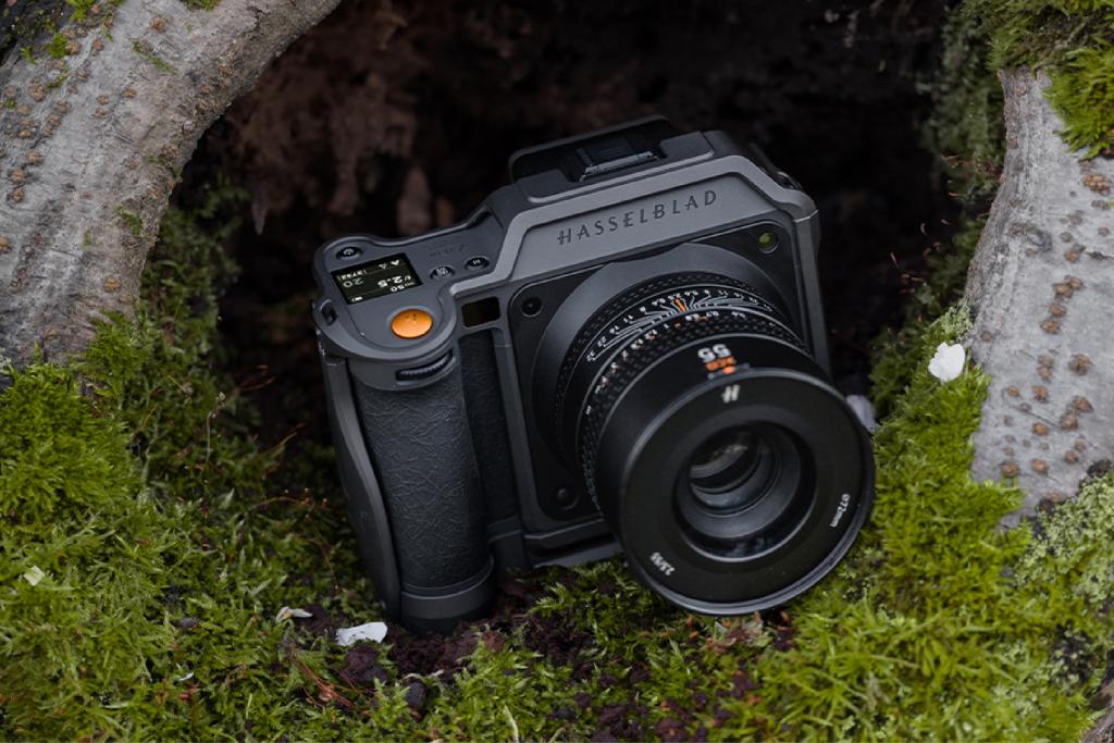 Camera placed in an outdoor environment
