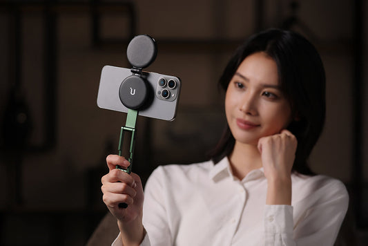 How to Attach Every MagSafe Accessory to Your iPhone the Right Way