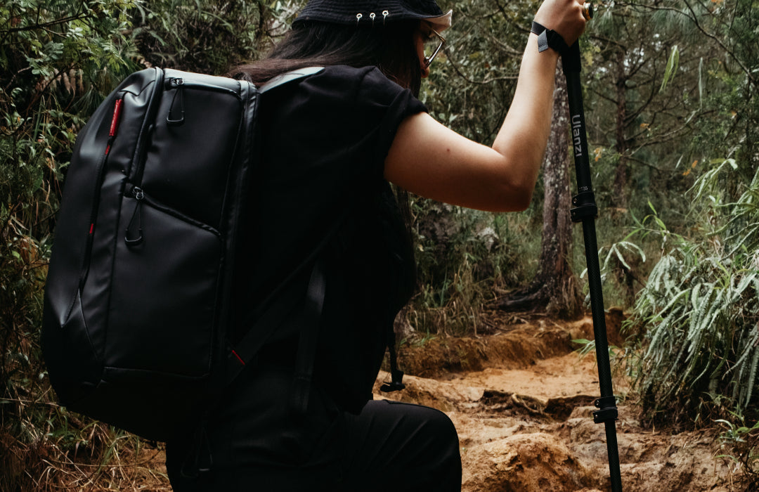 best camera travel backpack BAGSMART Bag for DSLR, Waterproof Camera Backpacks for Photographers, Camera Case with Laptop Compartment-15.6" Black : Electronics How to Select the Best