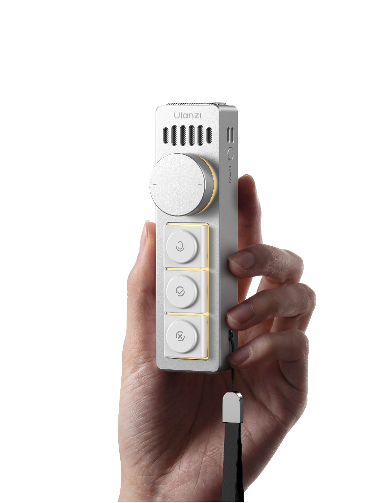 Body length: 11.2 cm