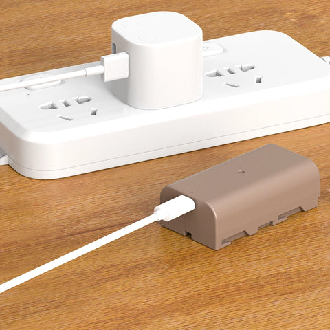 Ulanzi Sony NP-F550 Type Lithium-Ion Battery with USB-C Charging Port (3500mAh) 3283