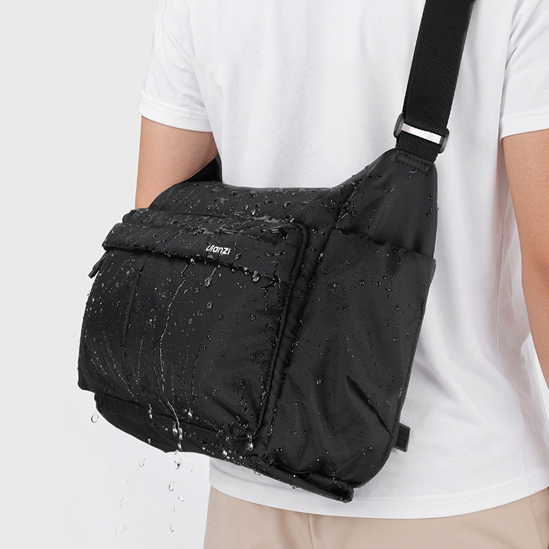 Ulanzi U023 Urban Daily Camera Shoulder Bag 13L product detail