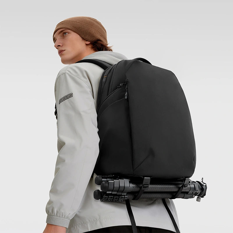 Ulanzi YY038 Urban Travel Backpack V2 22L Hands-Free Adventure Kit (Backpack+Action Camera Tripod) Ulanzi YY038 Urban Travel Backpack V2 22L Hands-Free Adventure Kit (Backpack+Action Camera Tripod)