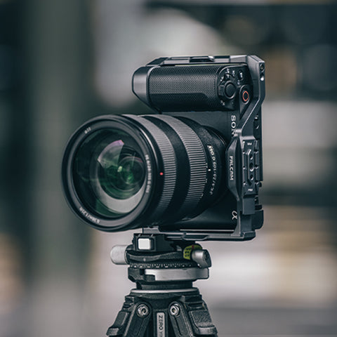 Ulanzi Falcam F22 & F38 & F50 Quick Release Camera Cage V2 for Sony ZV-E1
