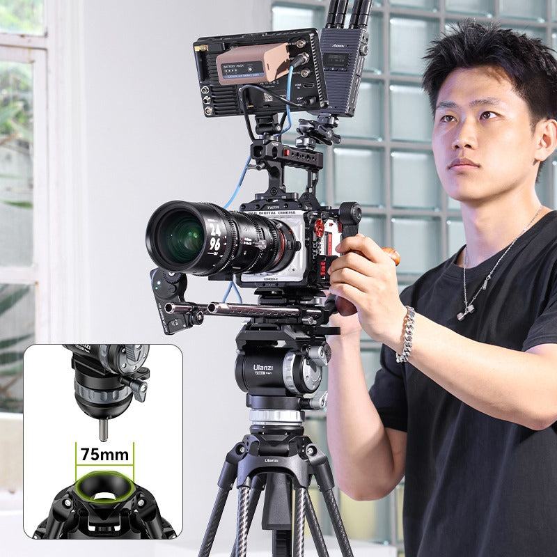 User operating Ulanzi VideoFast tripod with camera and 75mm adjustable fluid head.