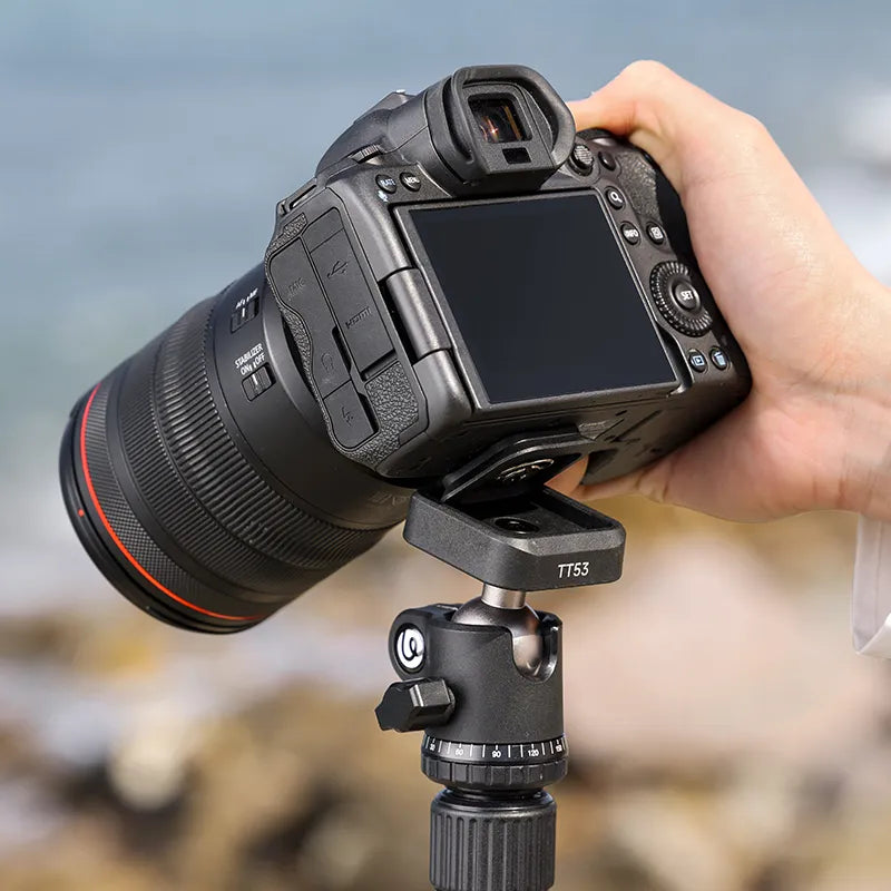TT53 Traveler-Uka Tripod supporting a DSLR camera for precise shooting.