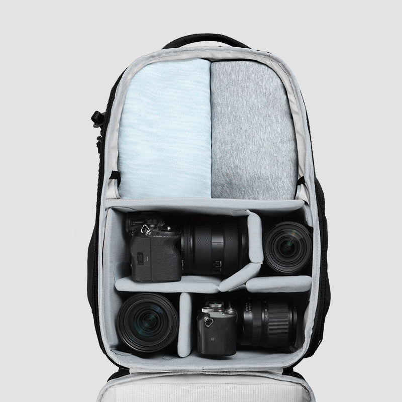 Ulanzi YY038 V2 Urban Travel Camera Backpack 22L Black product detail