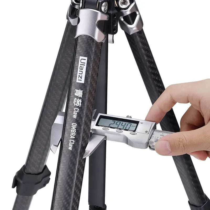 Carbon Fiber  Tripod 
