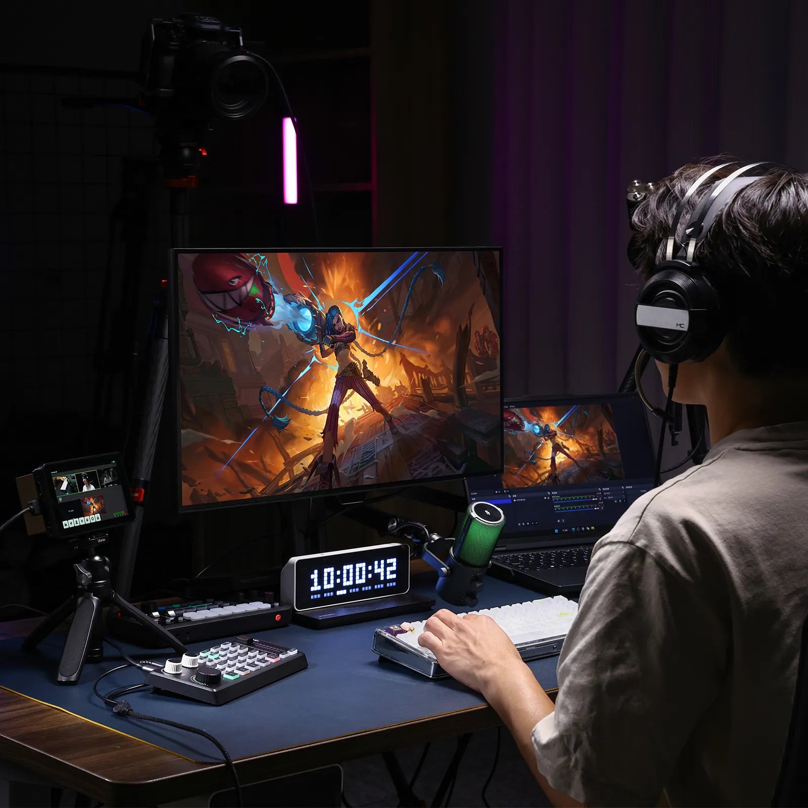 Ulanzi DD02 HD Video Mixer Switcher for Live Streaming, Podcasting, Music Production and Content Creation