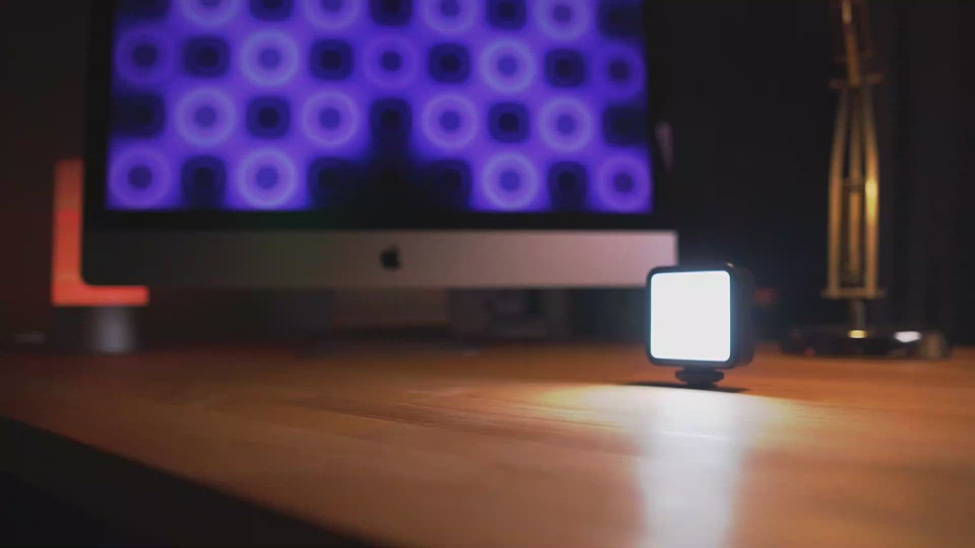 VL49 Rechargeable Mini LED Light | 49 LEDs & CRI 95+